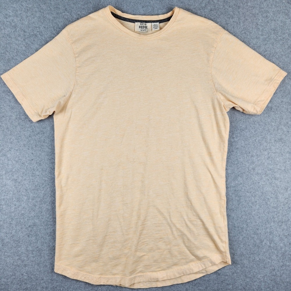 Hedge T-Shirt Men's Large L Pale Yellow Curved Scoop Hem Comfort Stretch